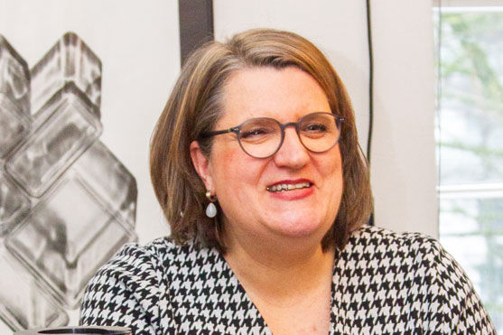 PLAUDEREI : Dr. Julia Bulk